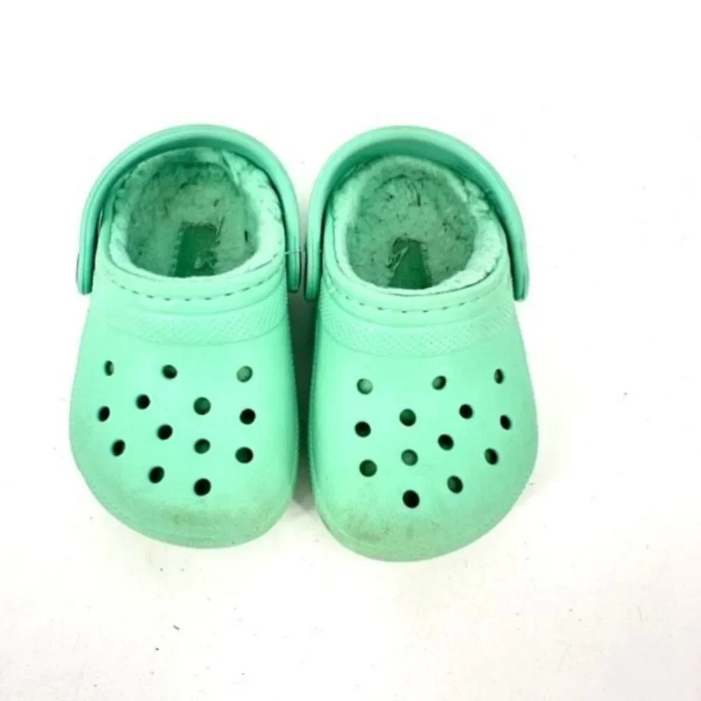 Crocs Toddler Classic Fuzzy Lined Clog Slip‎ On Shoes Mint Green Size 5 toddler